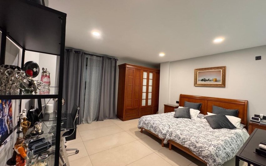 Resale - Villa -
Vinuela - Inland