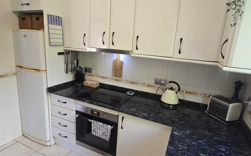 Resale - Villa -
Vinuela - Inland