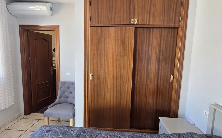 Resale - Villa -
Vinuela - Inland