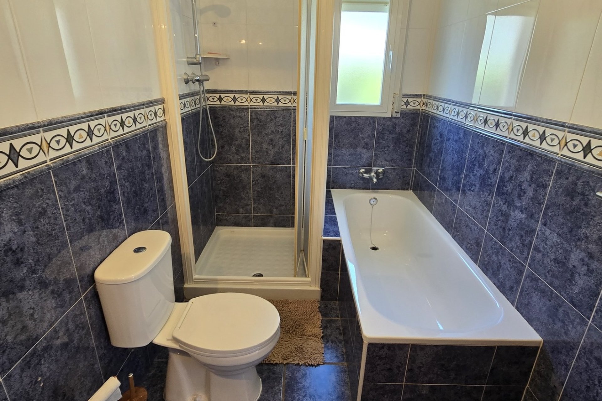 Resale - Villa -
Vinuela - Inland