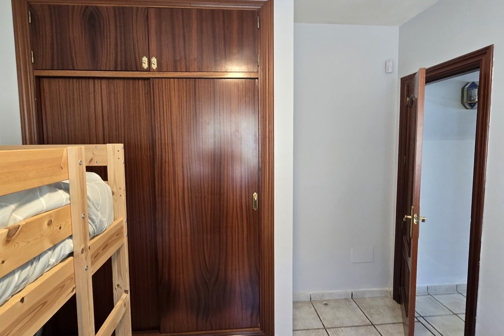 Resale - Villa -
Vinuela - Inland