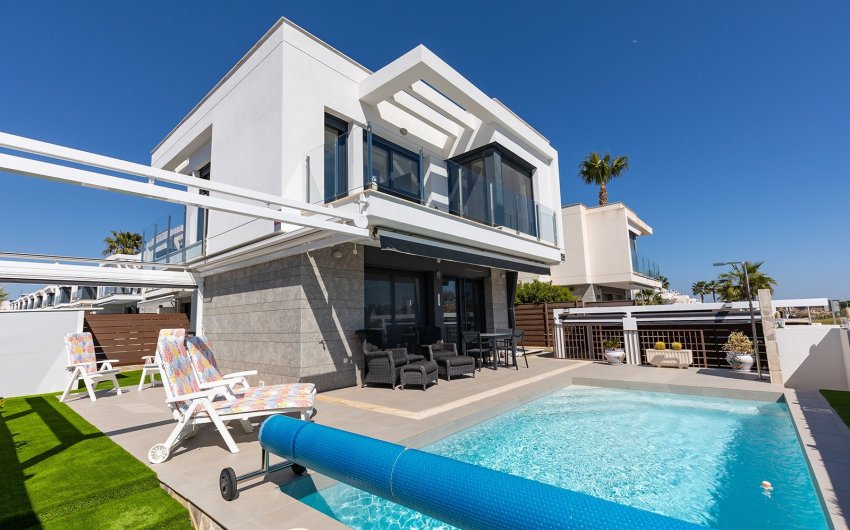 Resale - Villa -
Vistabella Golf - Vistabella