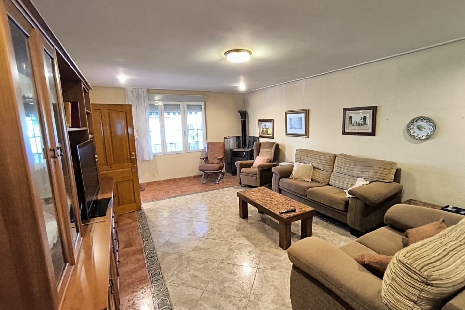 Resale - Villa -
Yecla - Inland