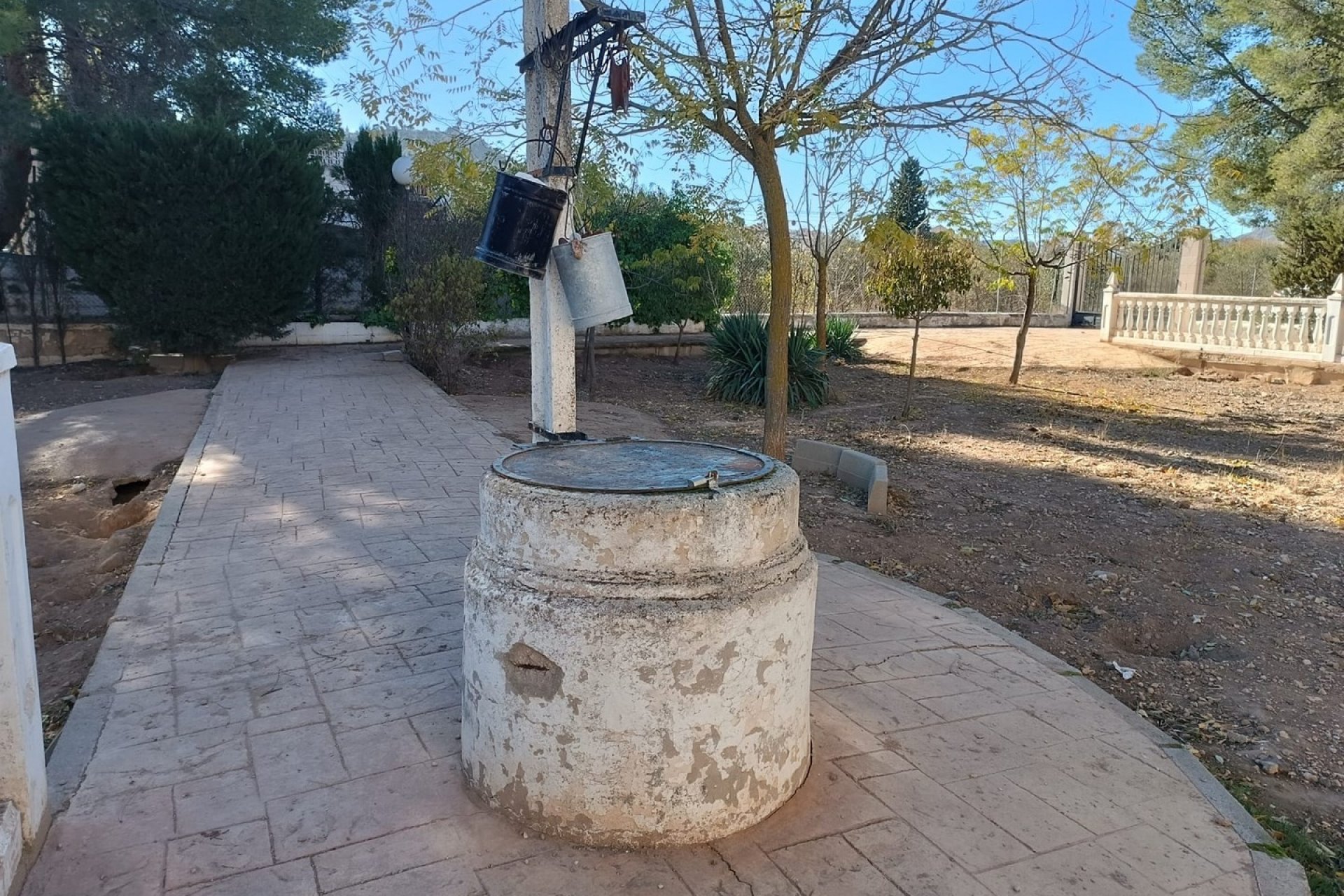 Resale - Villa -
Yecla - Inland