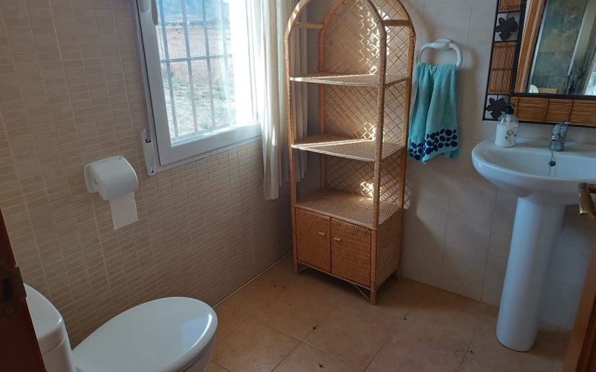 Resale - Villa -
Yecla - Inland