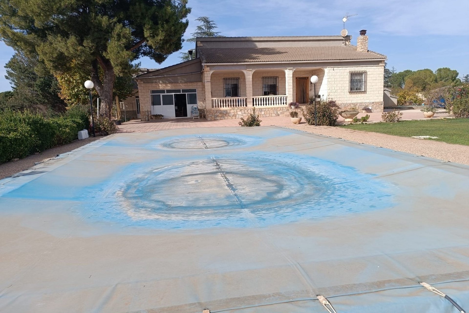 Resale - Villa -
Yecla - Inland
