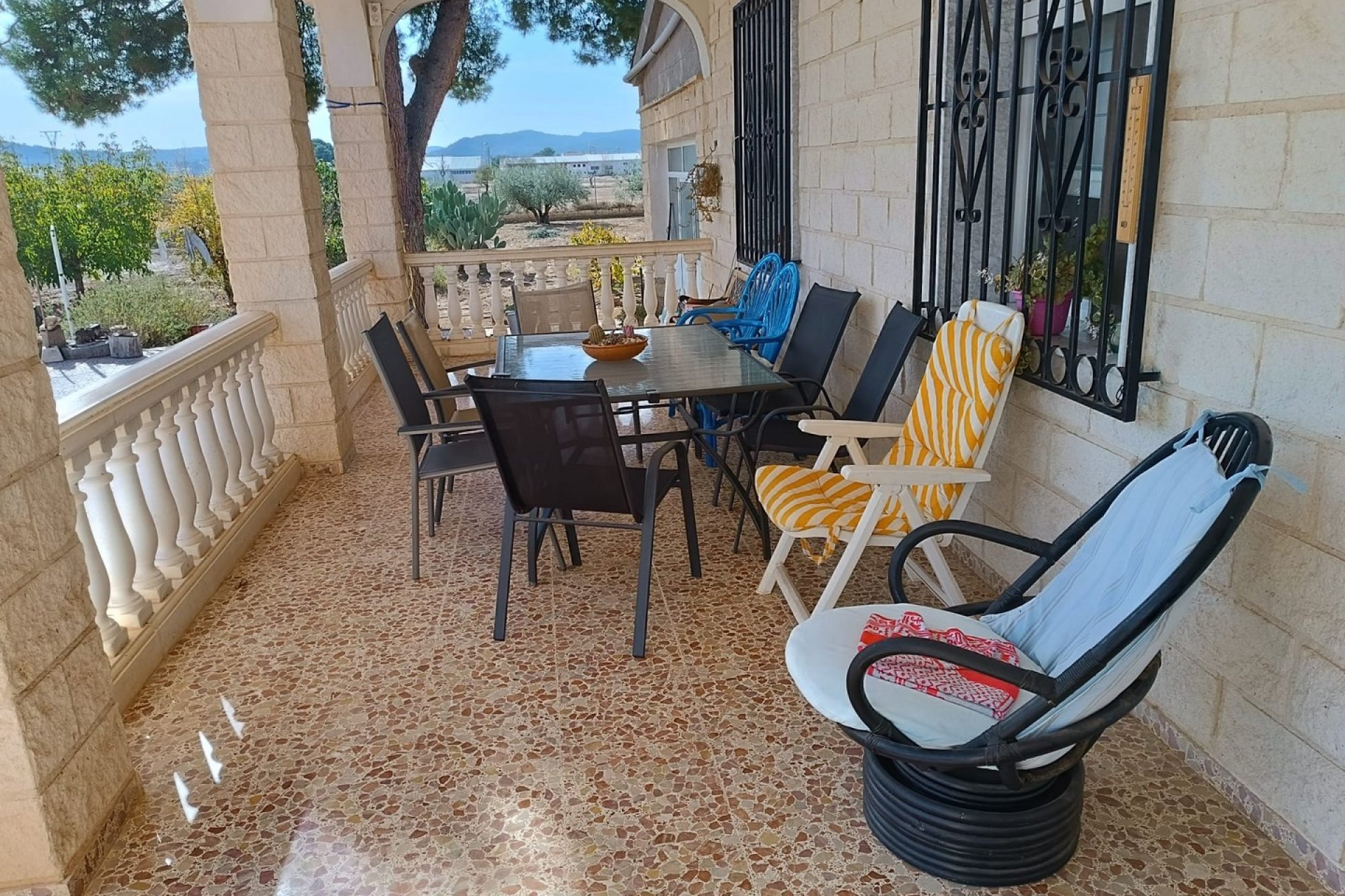 Resale - Villa -
Yecla - Inland
