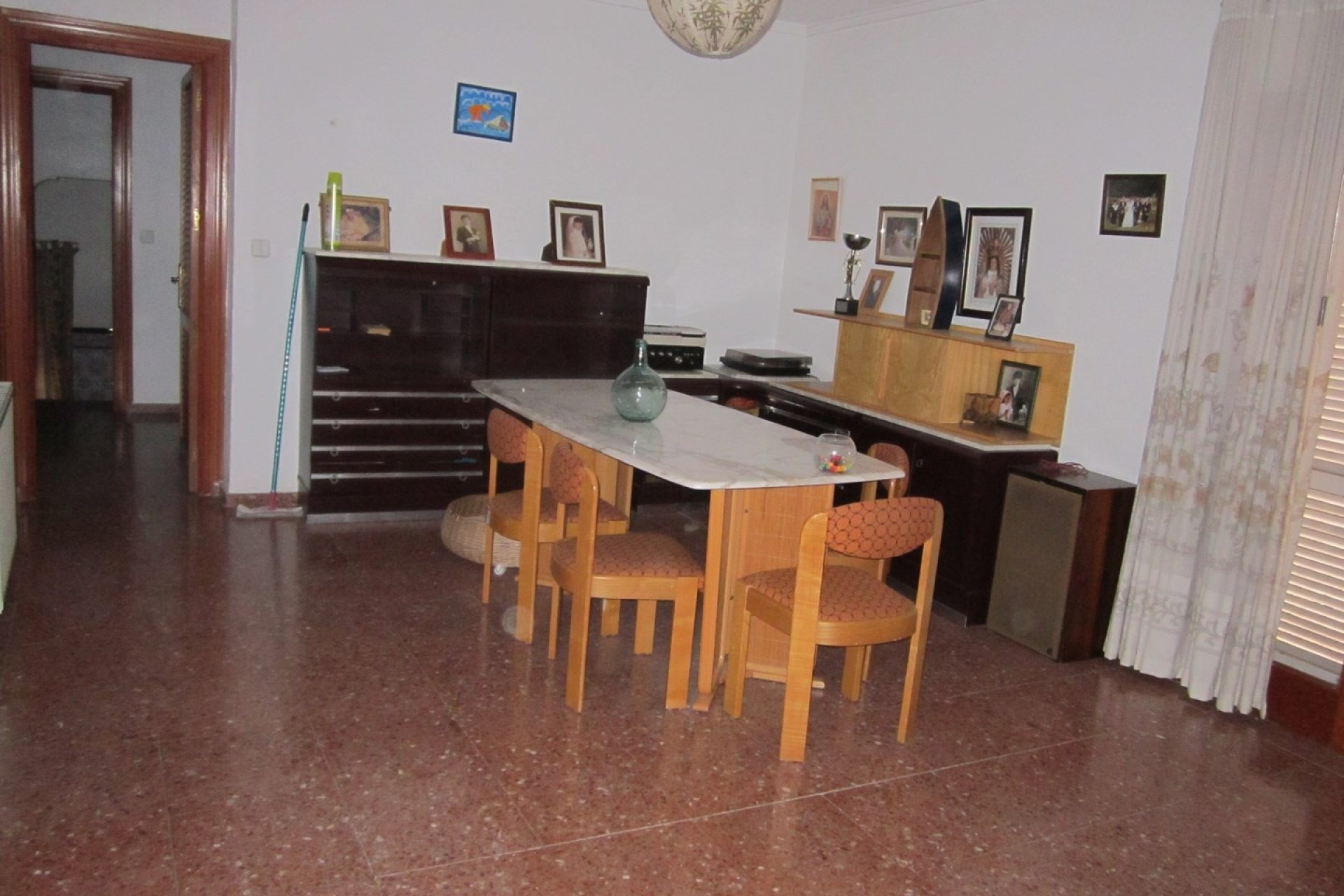 Resale - Villa -
Yecla - Inland