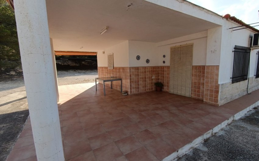 Resale - Villa -
Yecla - Inland
