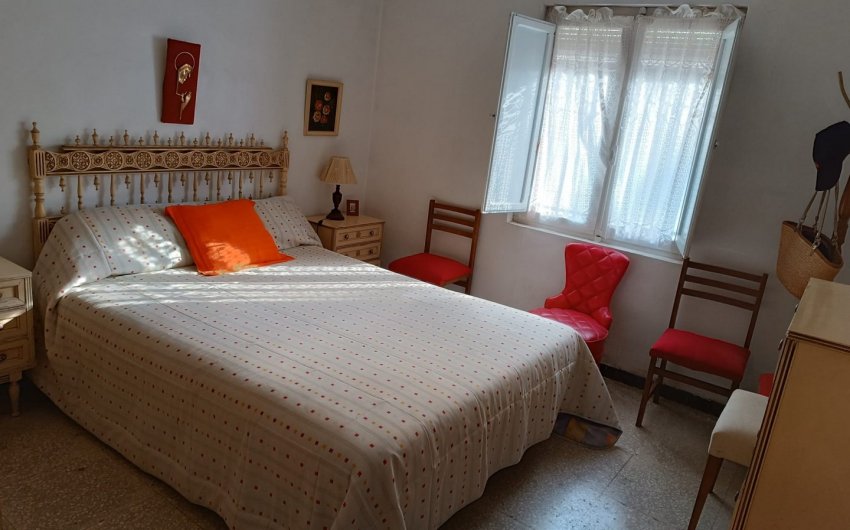 Resale - Villa -
Yecla - Inland