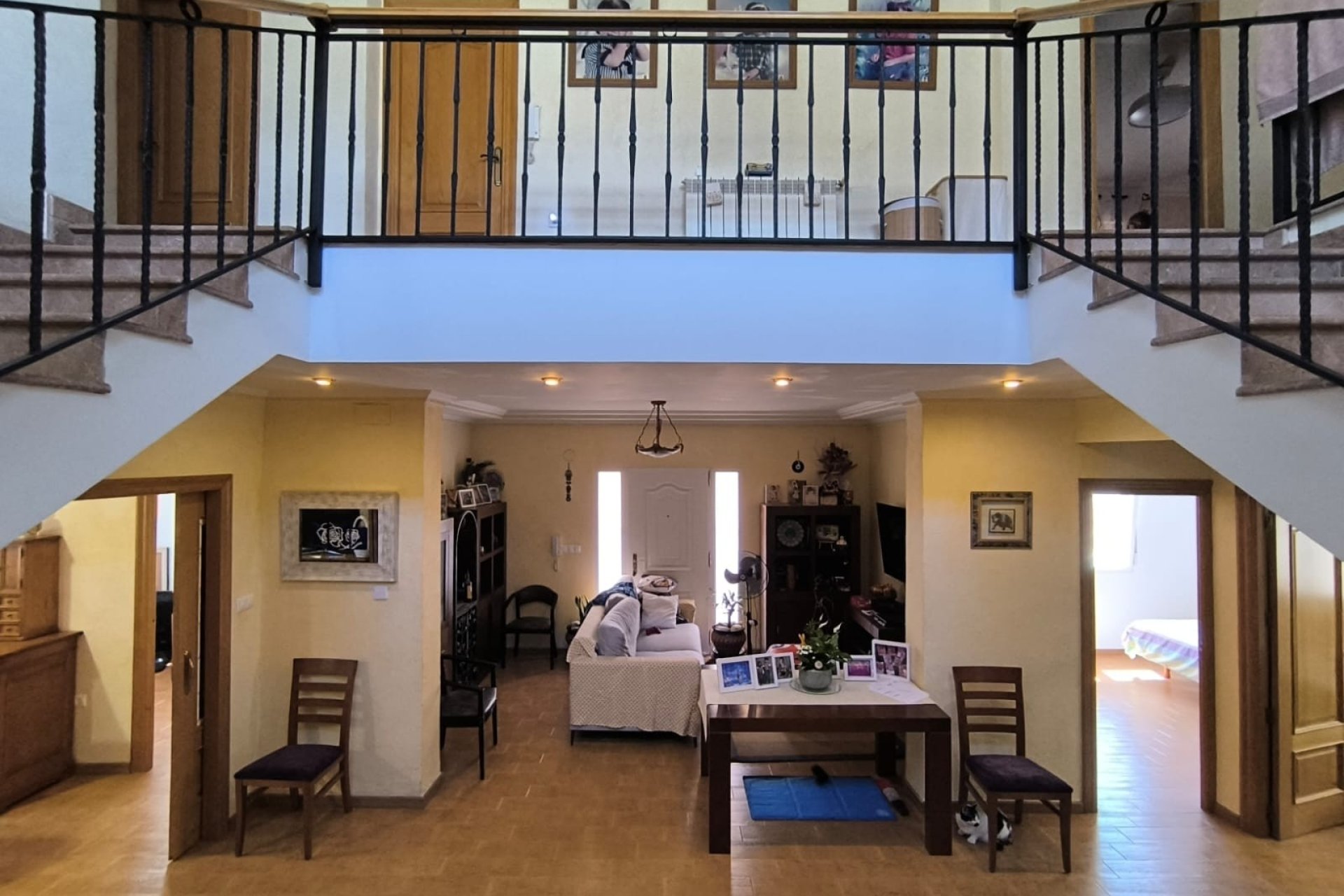 Resale - Villa -
Yecla - Inland