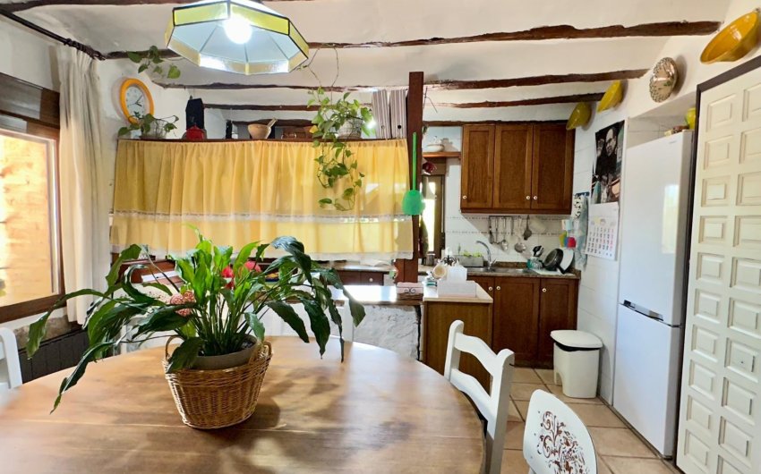 Resale - Villa -
Yecla - Inland