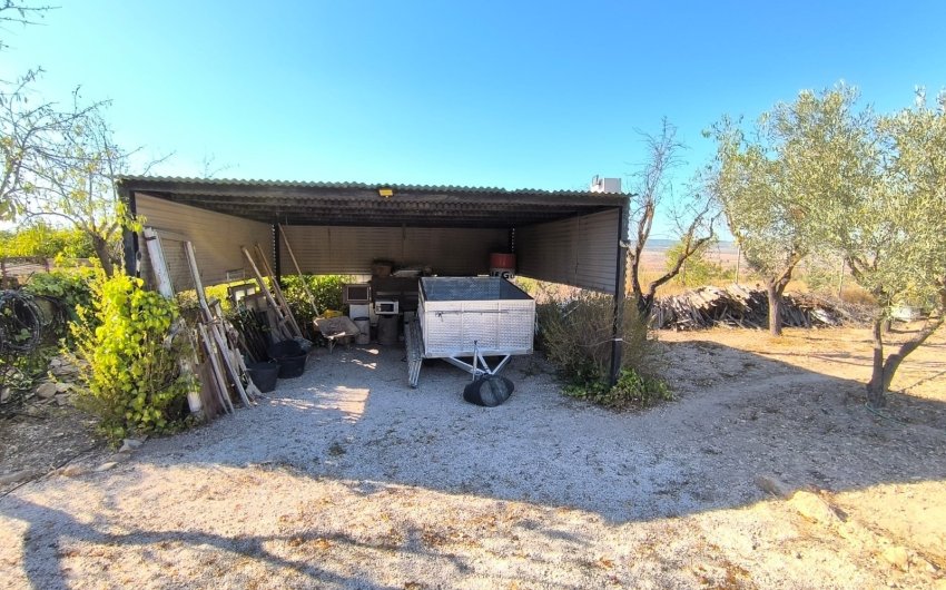 Resale - Villa -
Yecla - Inland