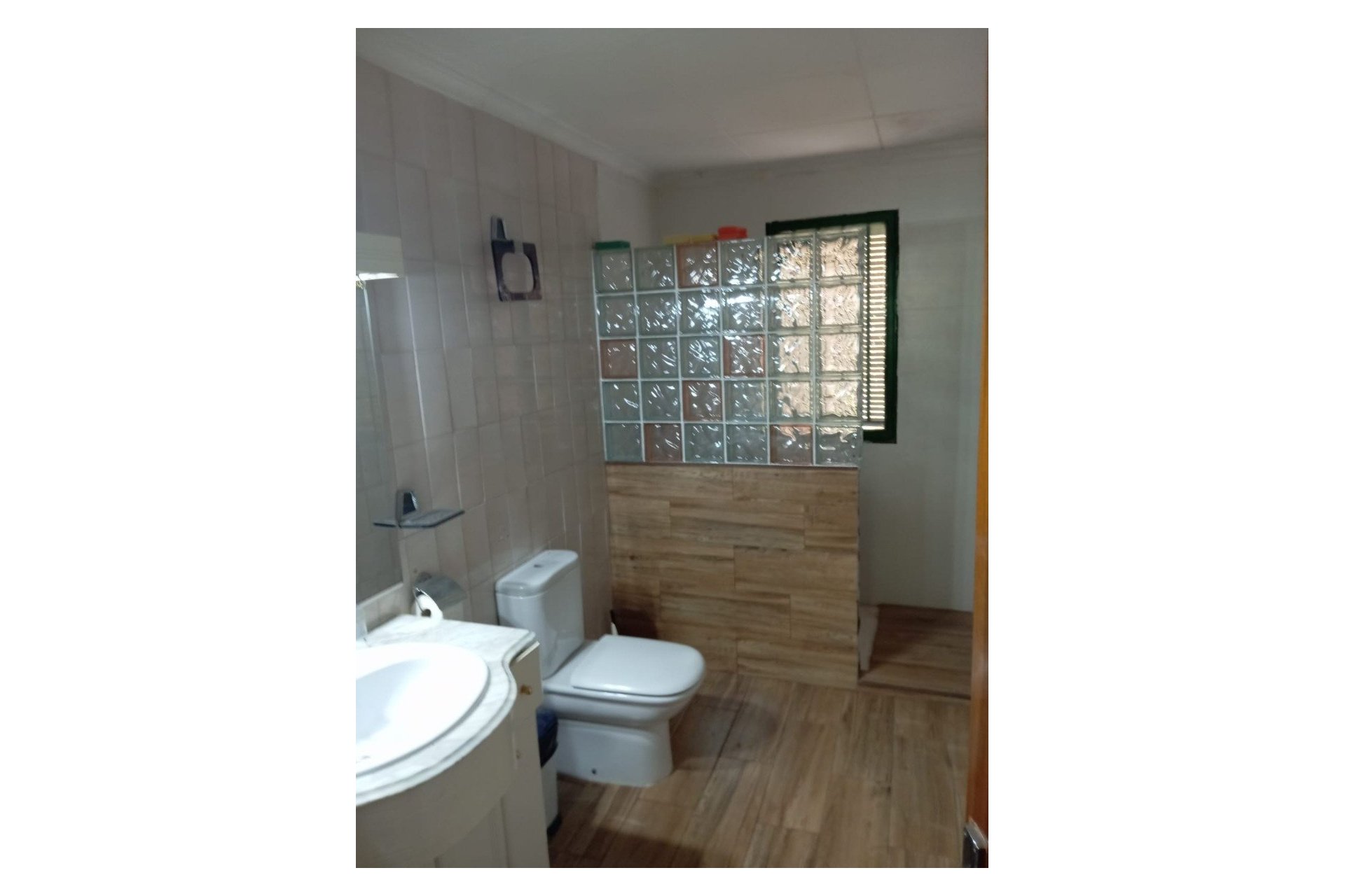 Resale - Villa -
Yecla - Inland
