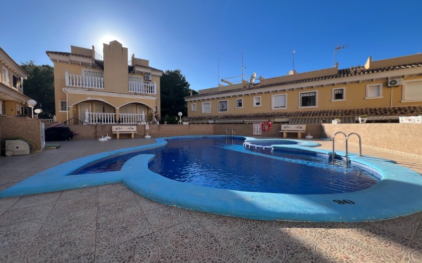 Reventa - Adosado -
Algorfa - Montemar