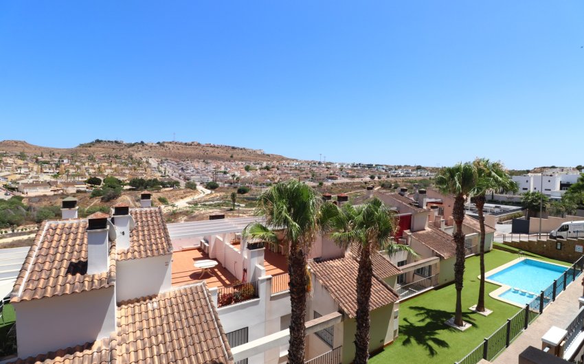 Reventa - Adosado -
Benijofar - Benijofar - Village