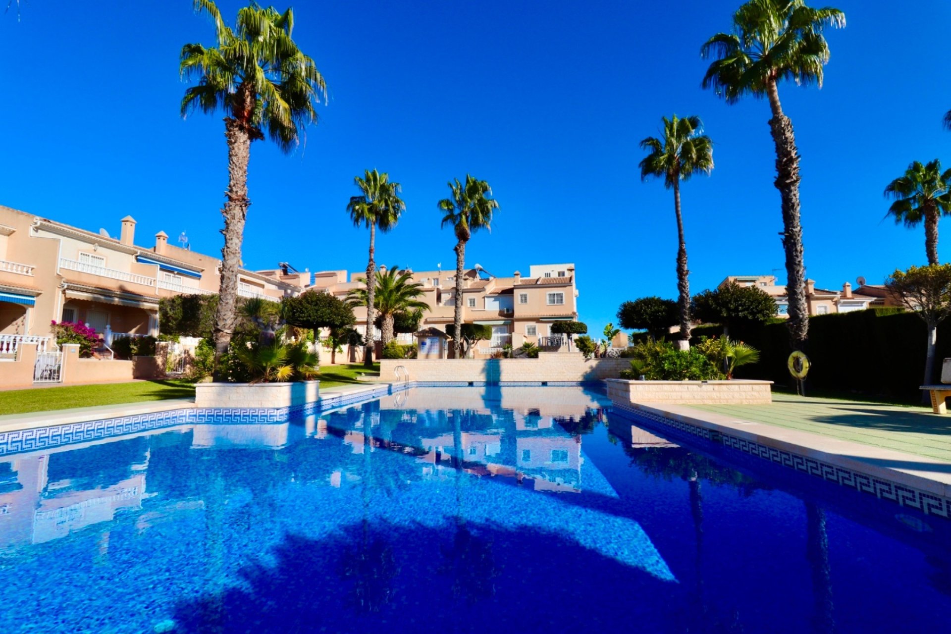 Reventa - Adosado -
Ciudad Quesada - Doña Pepa