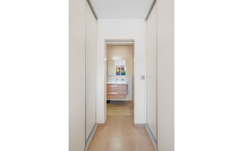 Reventa - Adosado -
Formentera del Segura