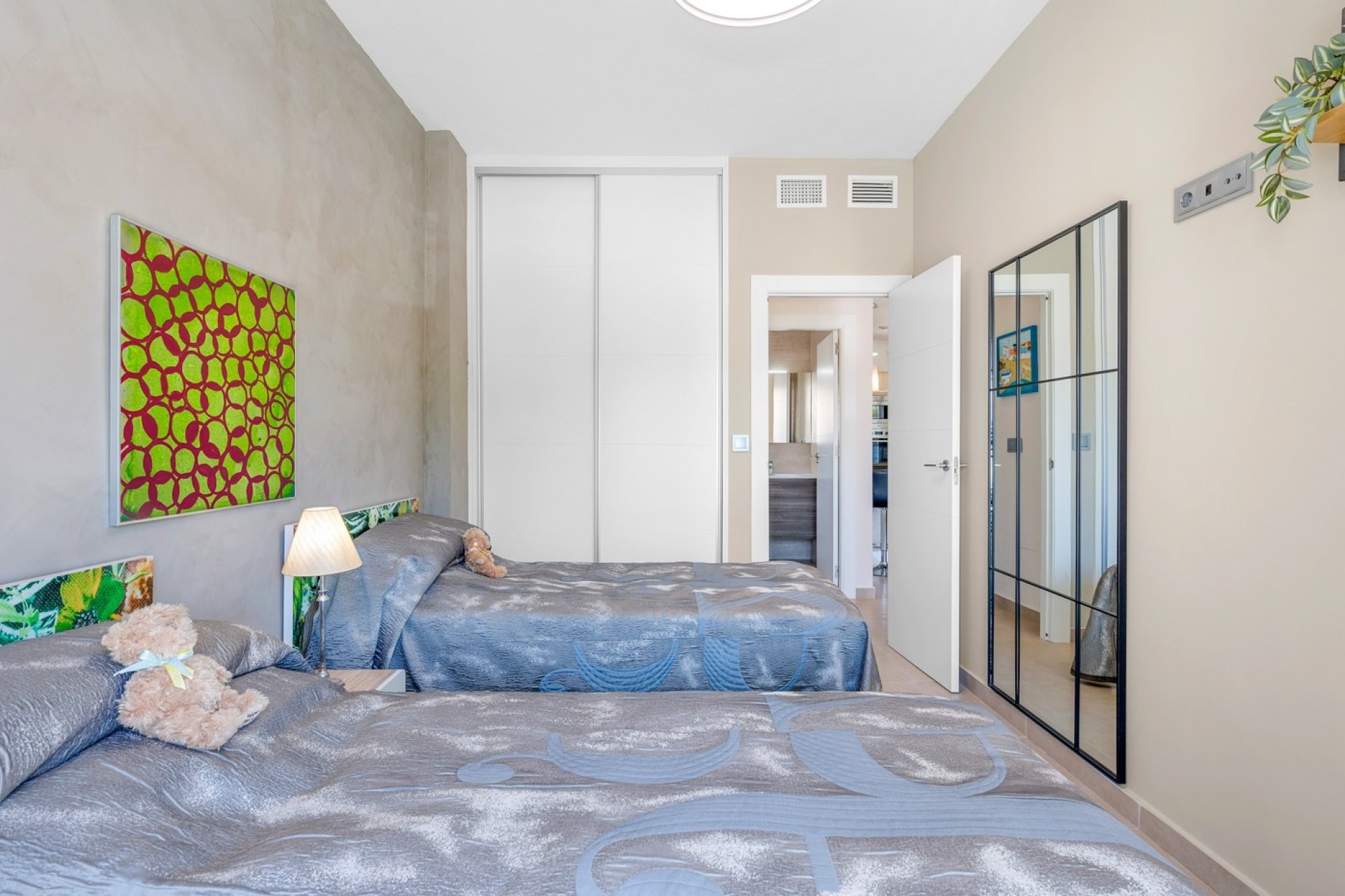 Reventa - Adosado -
Formentera del Segura