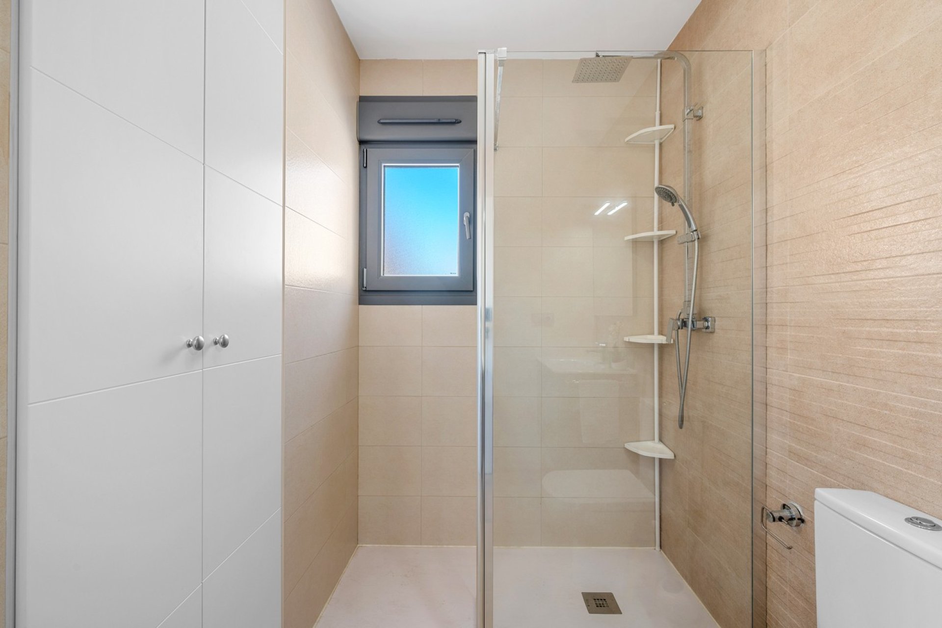 Reventa - Adosado -
Formentera del Segura