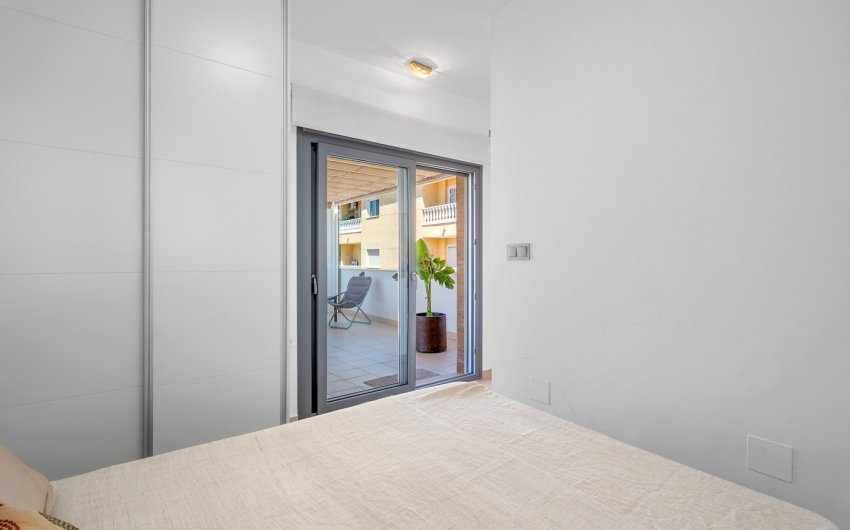 Reventa - Adosado -
Formentera del Segura