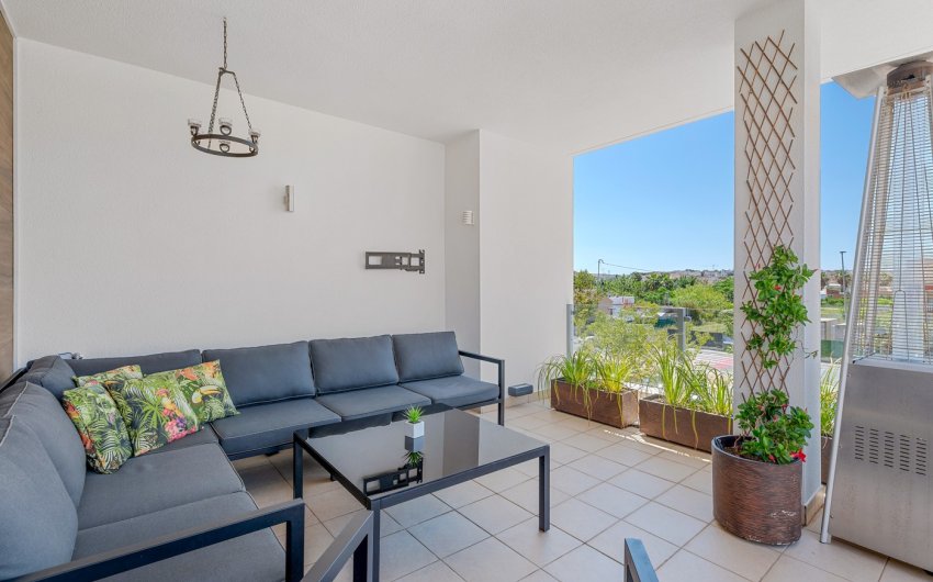 Reventa - Adosado -
Formentera del Segura