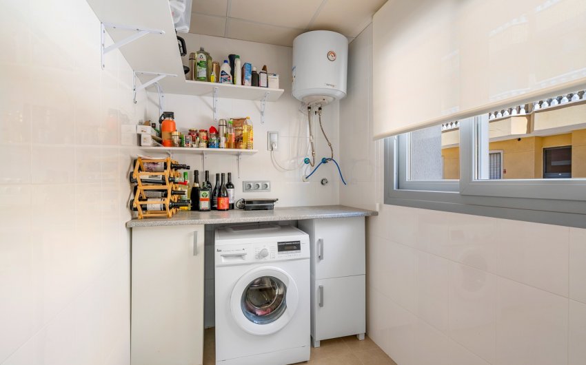 Reventa - Adosado -
Formentera del Segura