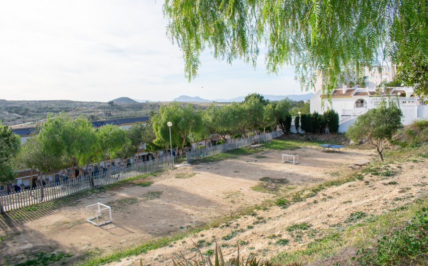 Reventa - Adosado -
Guardamar del Segura - Urbanizaciones