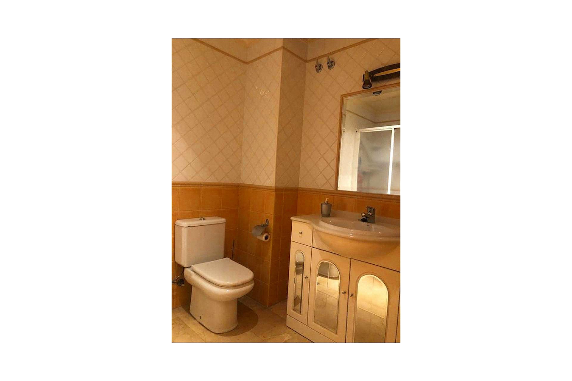 Reventa - Adosado -
La Nucía - town