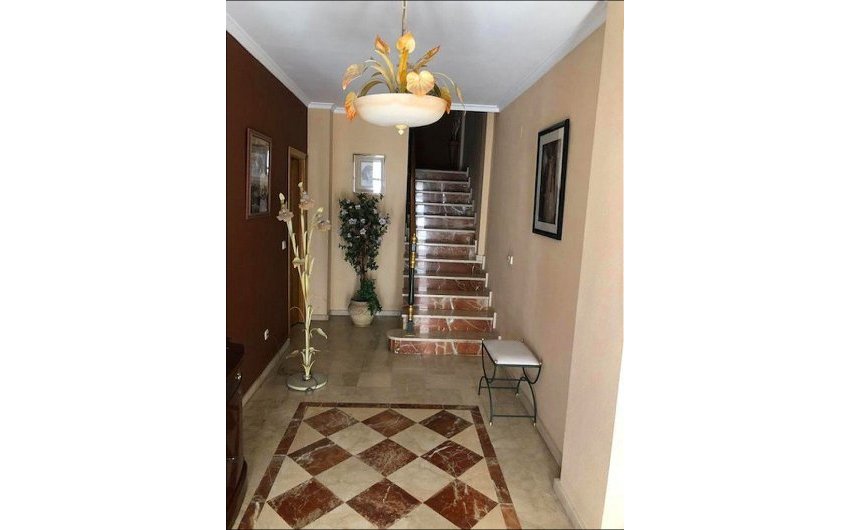 Reventa - Adosado -
La Nucía - town