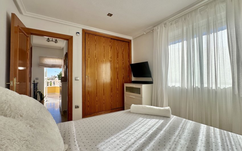 Reventa - Adosado -
Orihuela Costa - La Florida