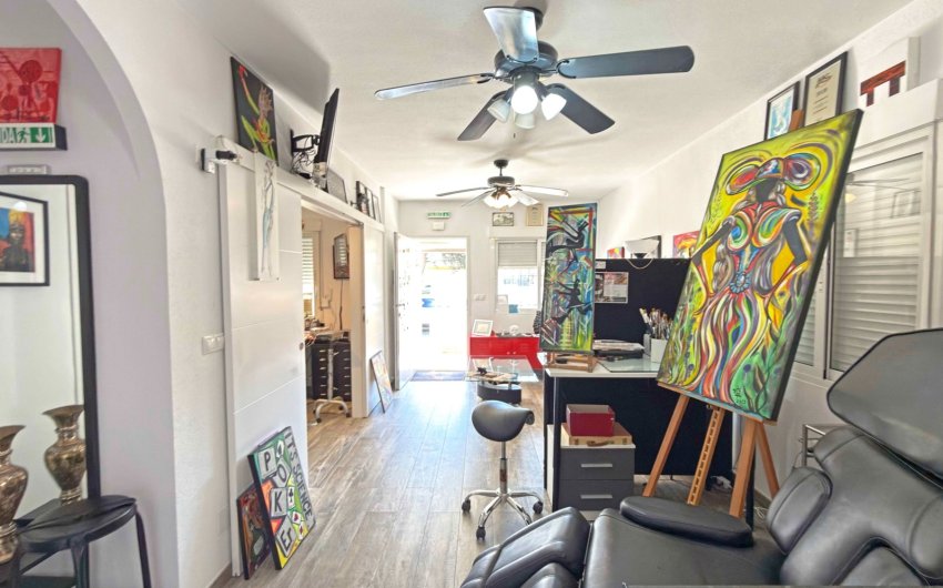 Reventa - Adosado -
Orihuela Costa - La Zenia