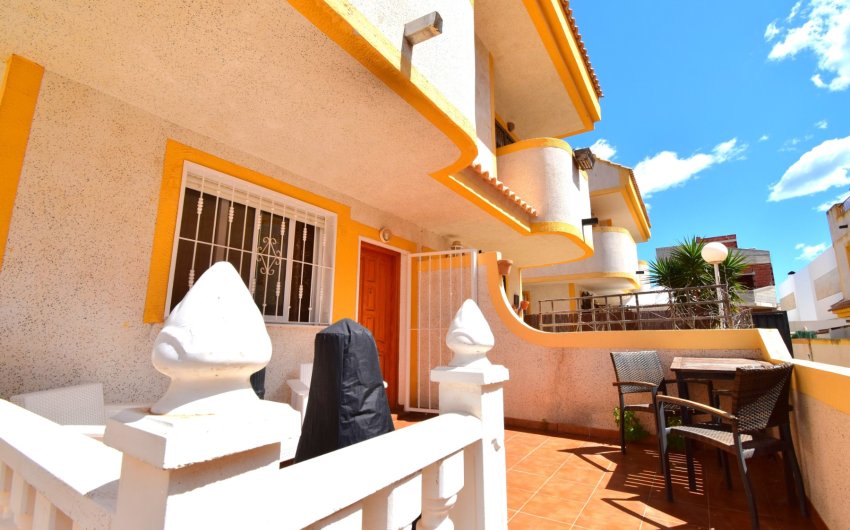 Reventa - Adosado -
Orihuela Costa - Los Altos