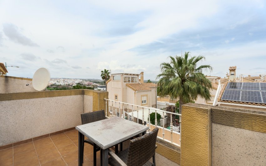 Reventa - Adosado -
Orihuela Costa - Los Altos