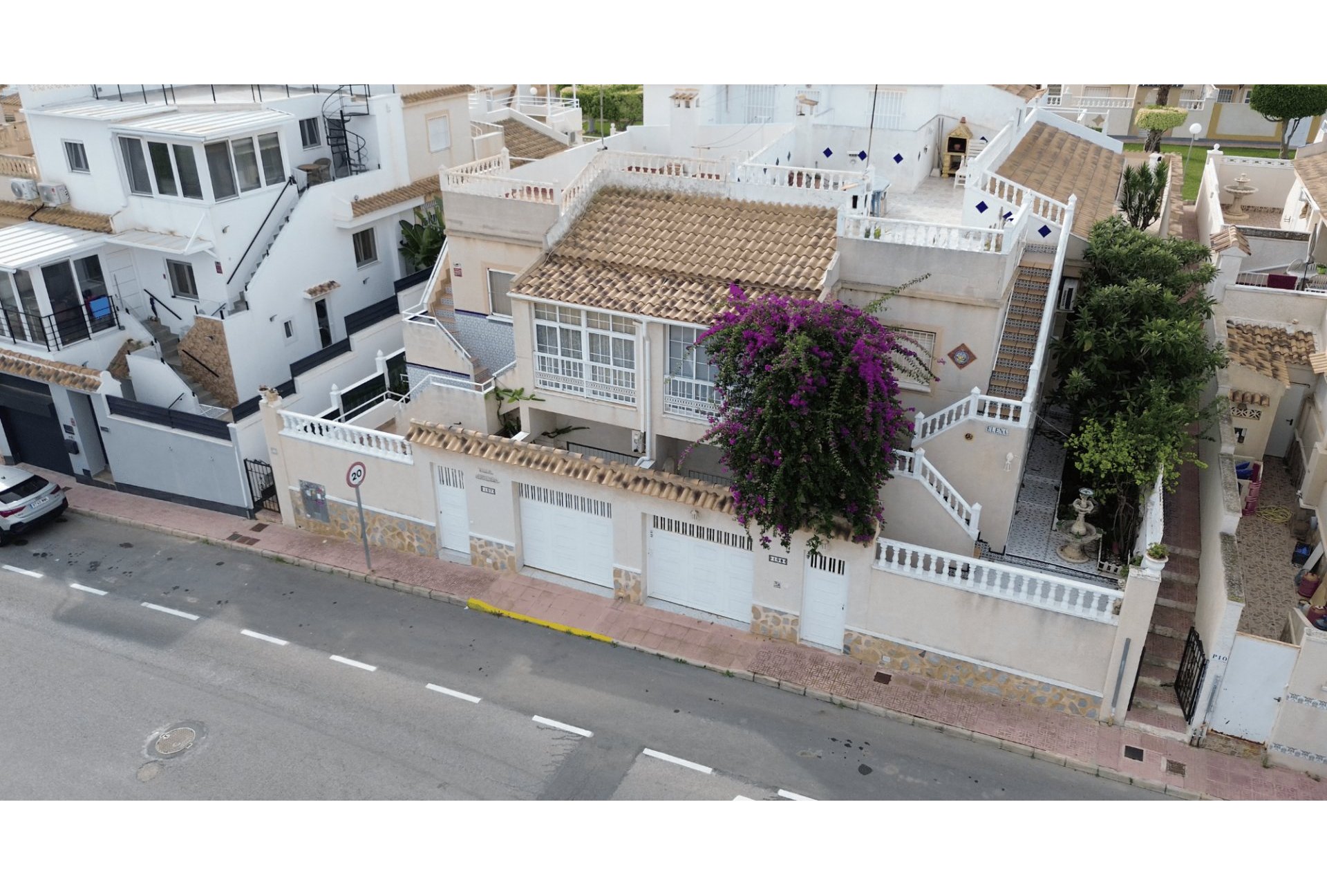 Reventa - Adosado -
Orihuela Costa - Los Altos