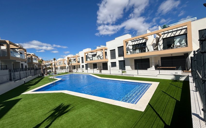 Reventa - Adosado -
Orihuela Costa - Pau 26