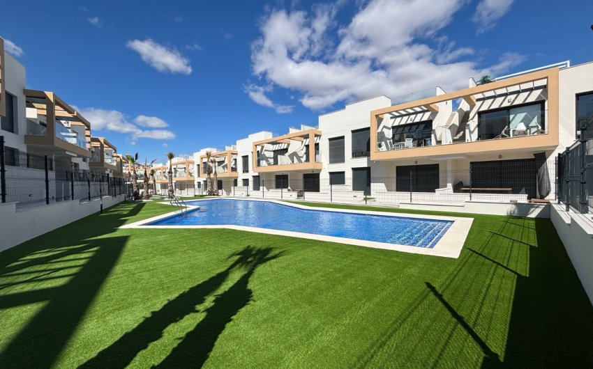 Reventa - Adosado -
Orihuela Costa - Pau 26