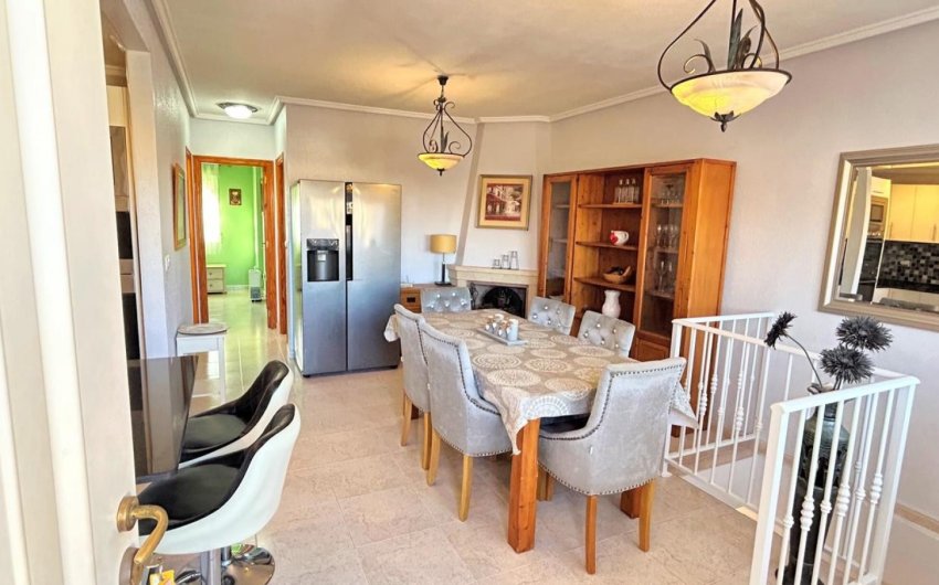 Reventa - Adosado -
Orihuela Costa - Villamartín