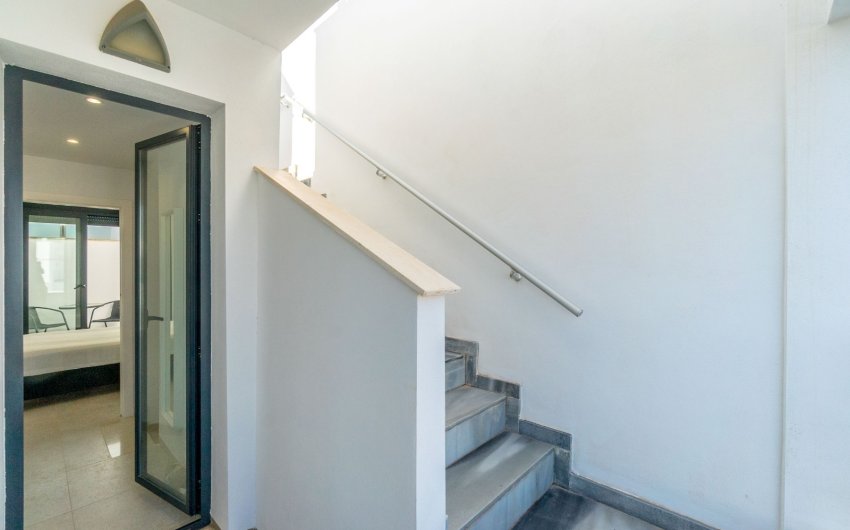 Reventa - Adosado -
Orihuela Costa - Villamartín