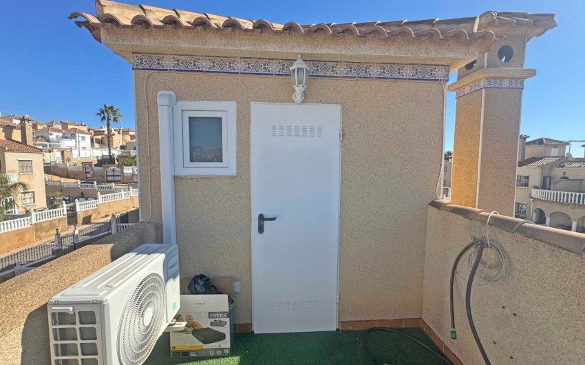 Reventa - Adosado -
Orihuela Costa - Villamartín