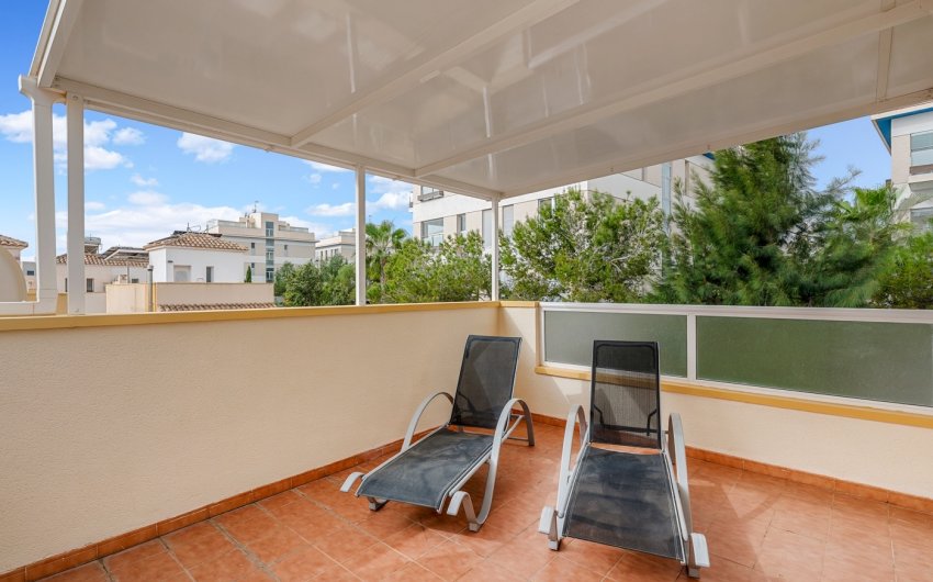 Reventa - Adosado -
Orihuela Costa - Villamartín