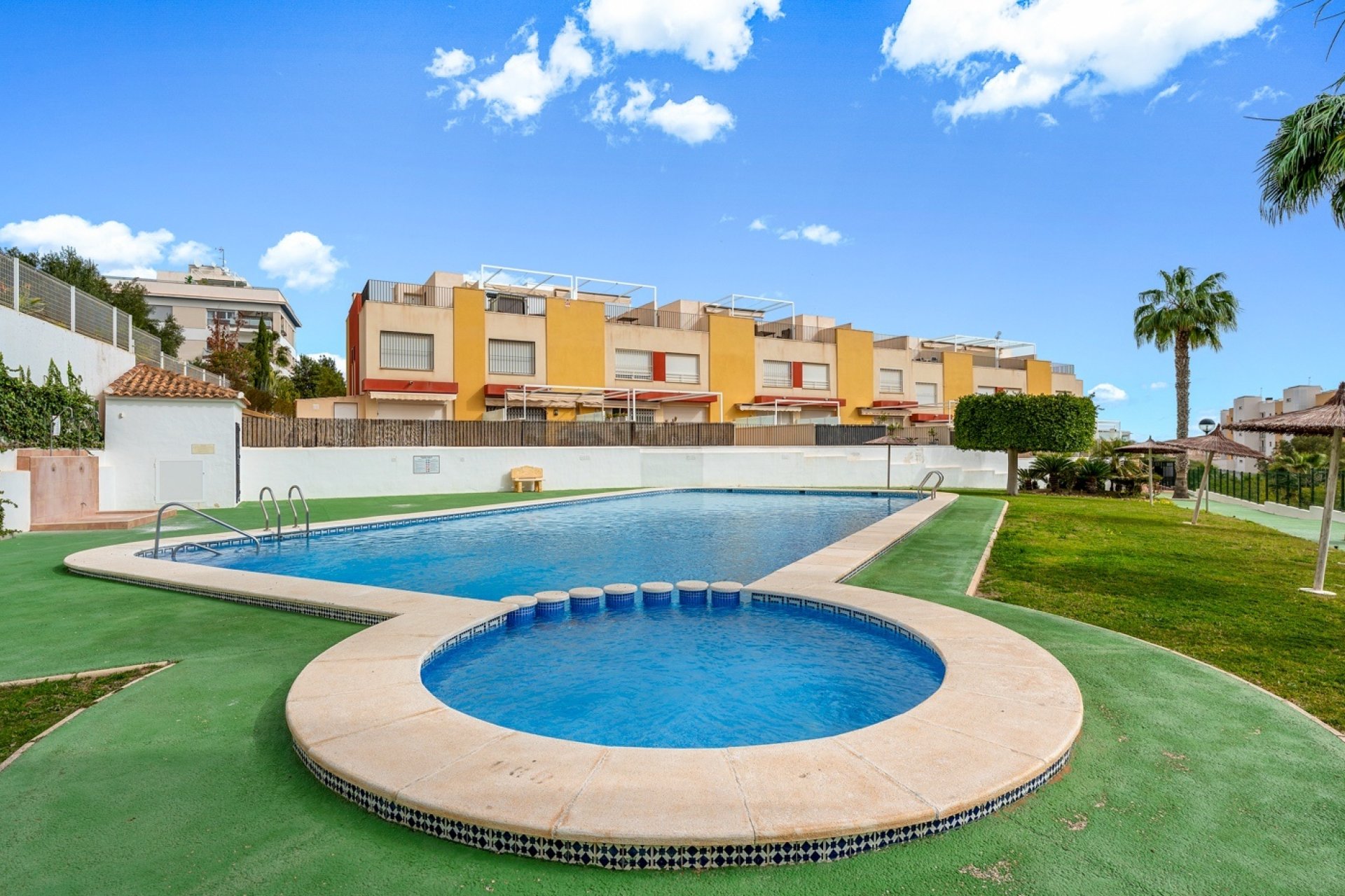 Reventa - Adosado -
Orihuela Costa - Villamartín