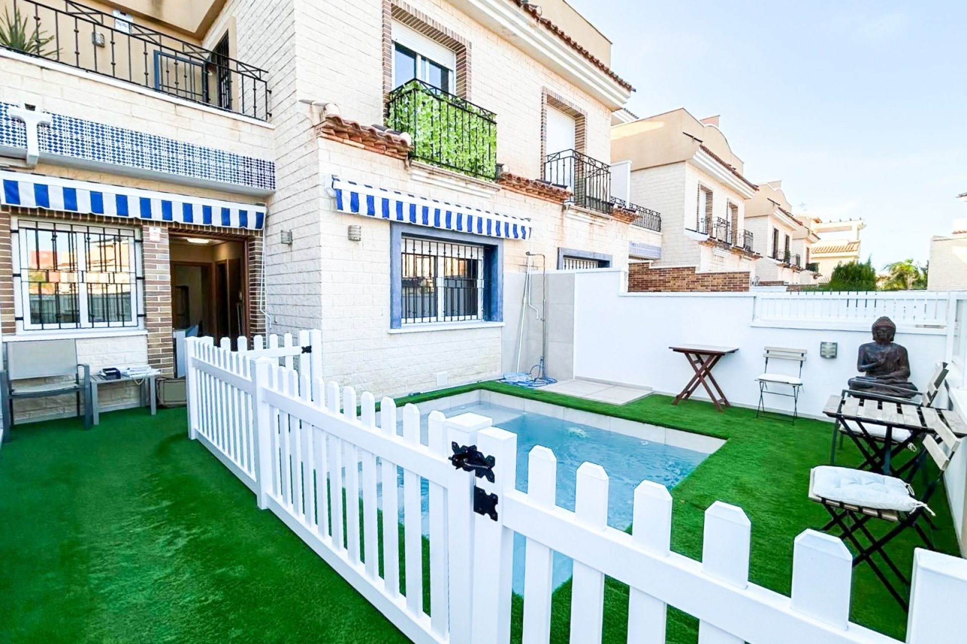 Reventa - Adosado -
Pilar de la Horadada - Torre de la Horadada