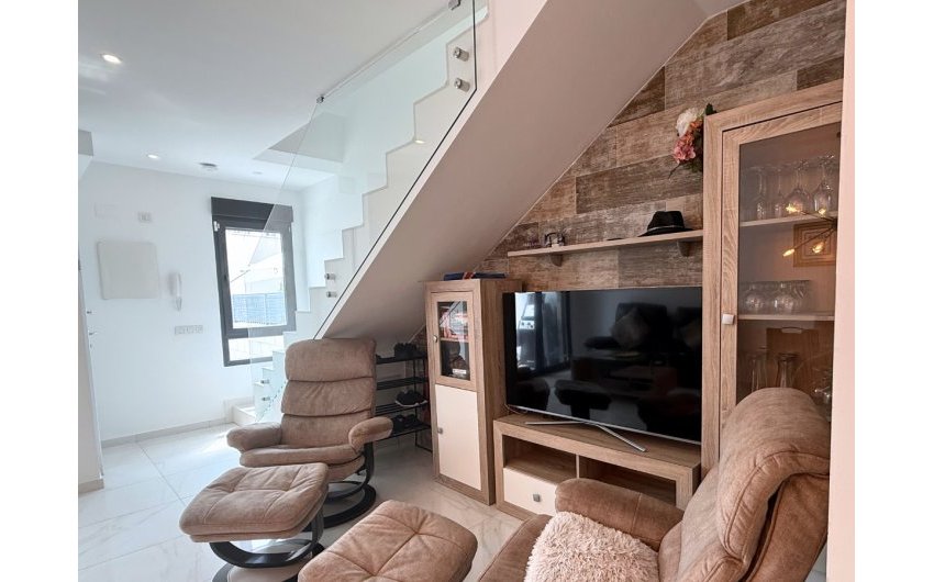 Reventa - Adosado -
Playa Flamenca