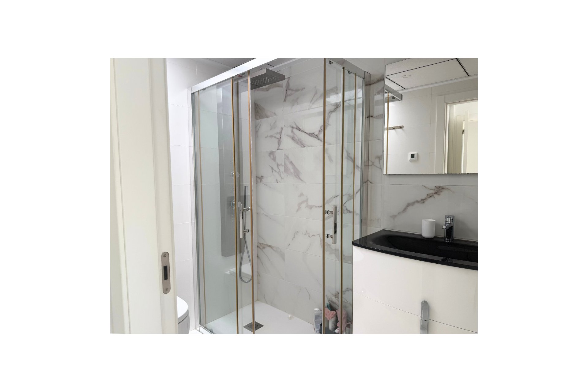 Reventa - Adosado -
Playa Flamenca