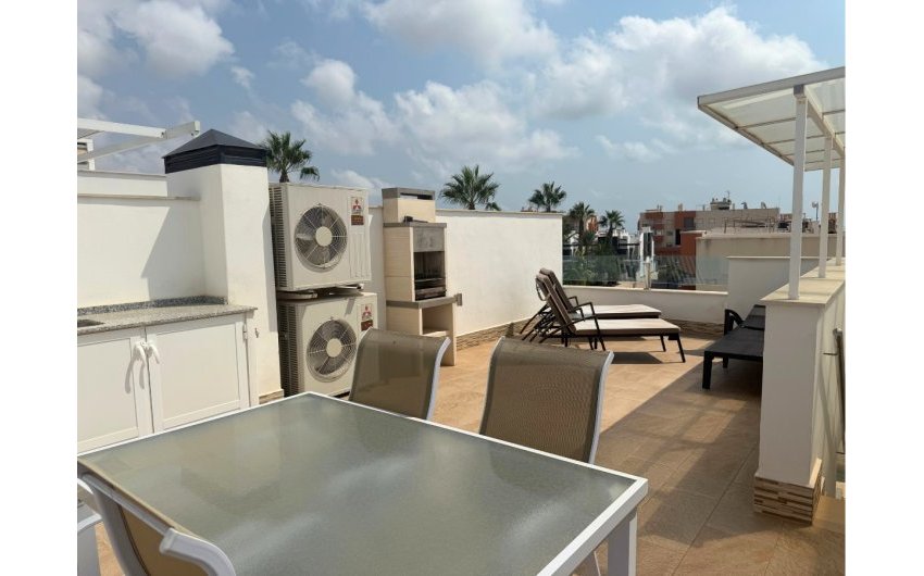 Reventa - Adosado -
Playa Flamenca