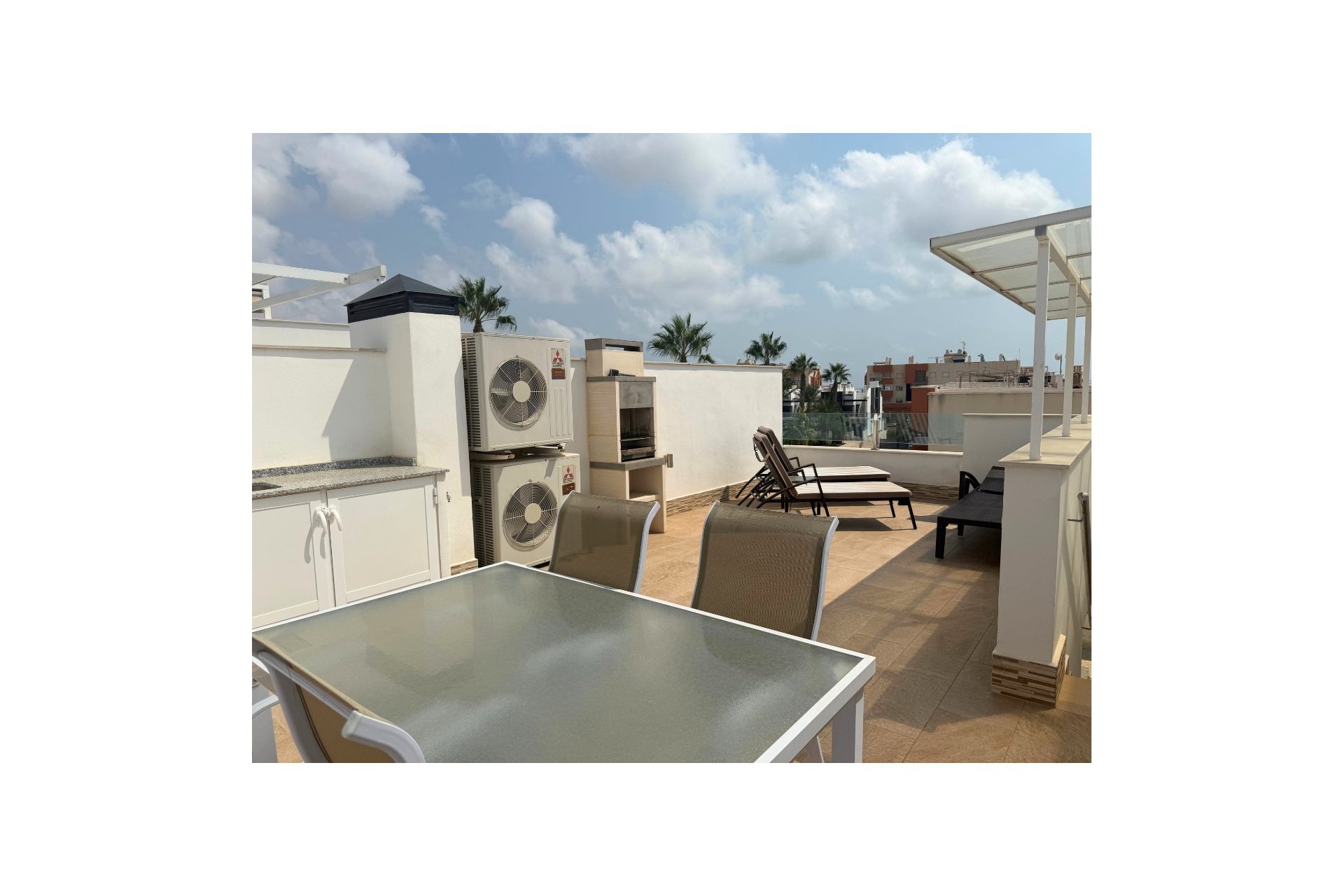 Reventa - Adosado -
Playa Flamenca