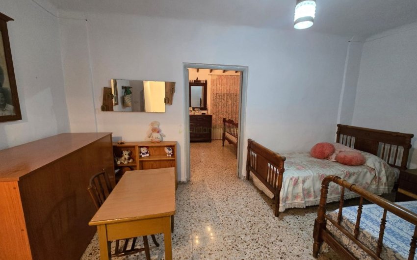 Reventa - Adosado -
Salinas