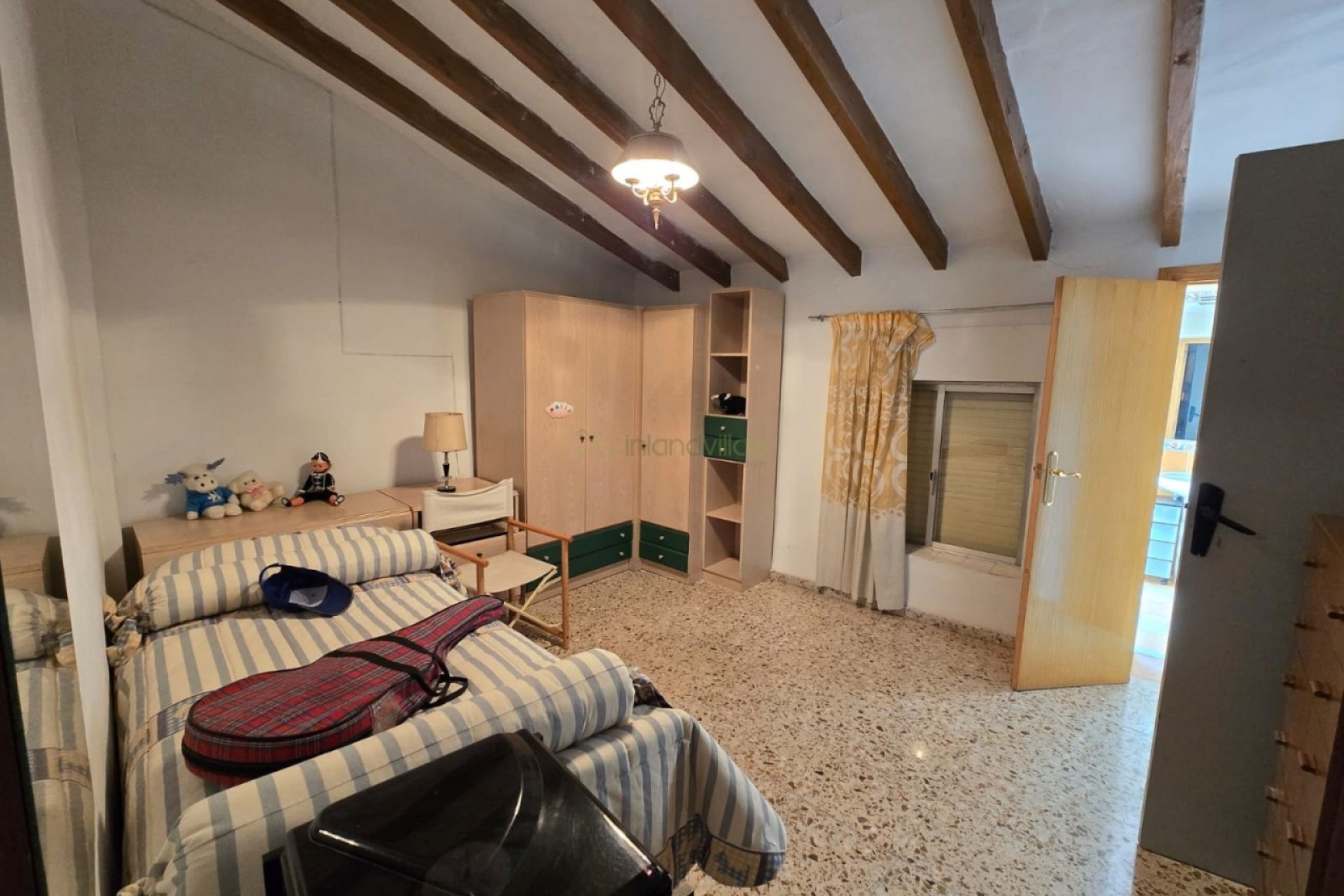 Reventa - Adosado -
Salinas