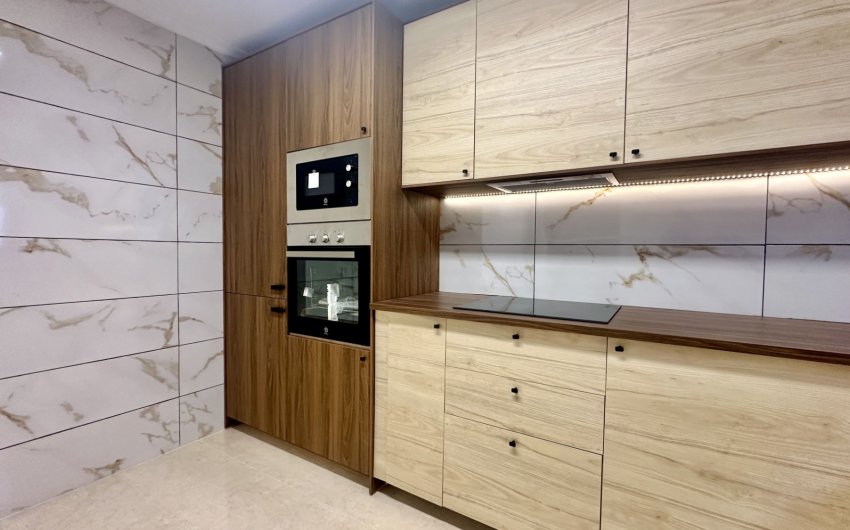 Reventa - Adosado -
San Miguel de Salinas